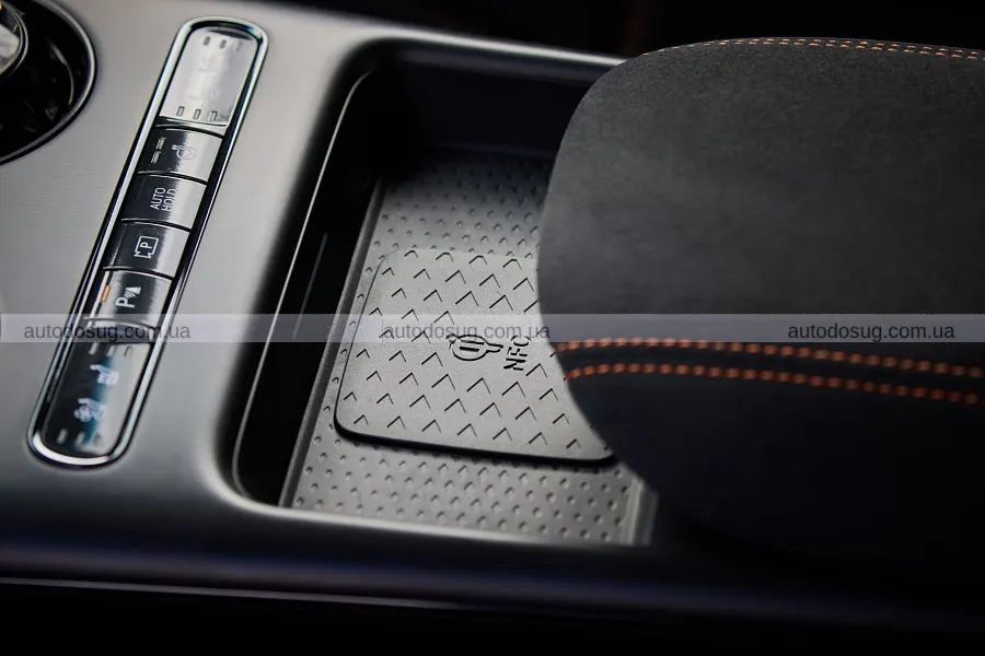 Genesis GV60 Magma показав 641 сил без зайвого шуму