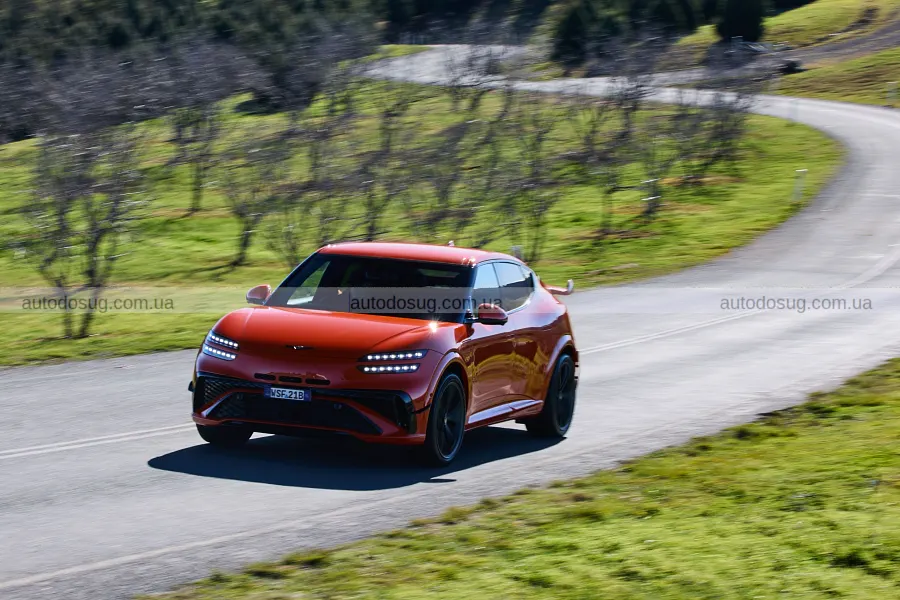 Genesis GV60 Magma показав 641 сил без зайвого шуму