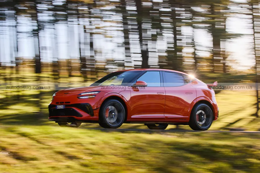 Genesis GV60 Magma показав 641 сил без зайвого шуму