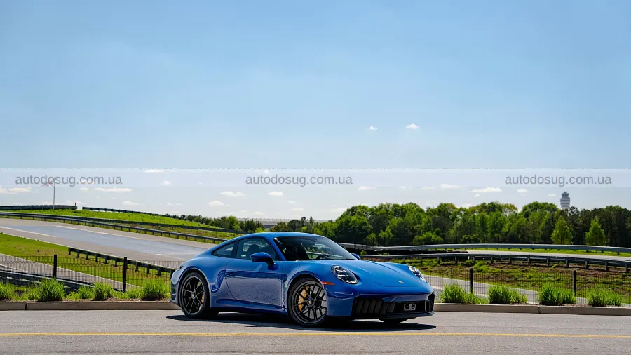 Гібридний Porsche 911 ще може отримати механіку