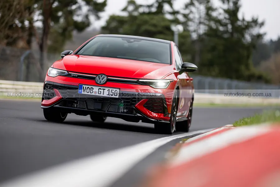 Ювілейний GTI випередив Type R у розгоні