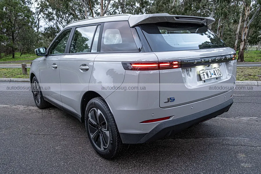 Jaecoo J5 EV приємно дивує, але софт підводить