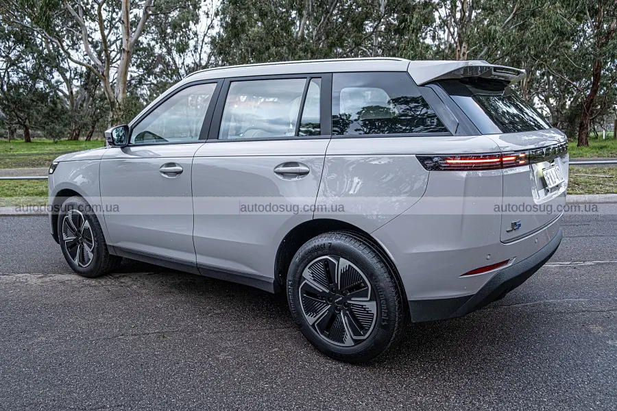 Jaecoo J5 EV приємно дивує, але софт підводить