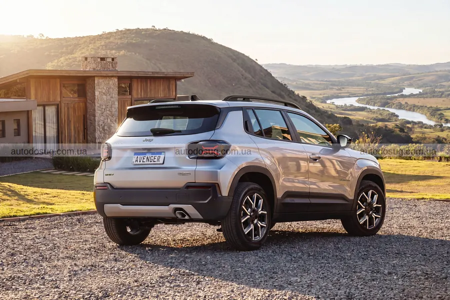 Jeep Avenger їде в Бразилію з двома шоу-карами