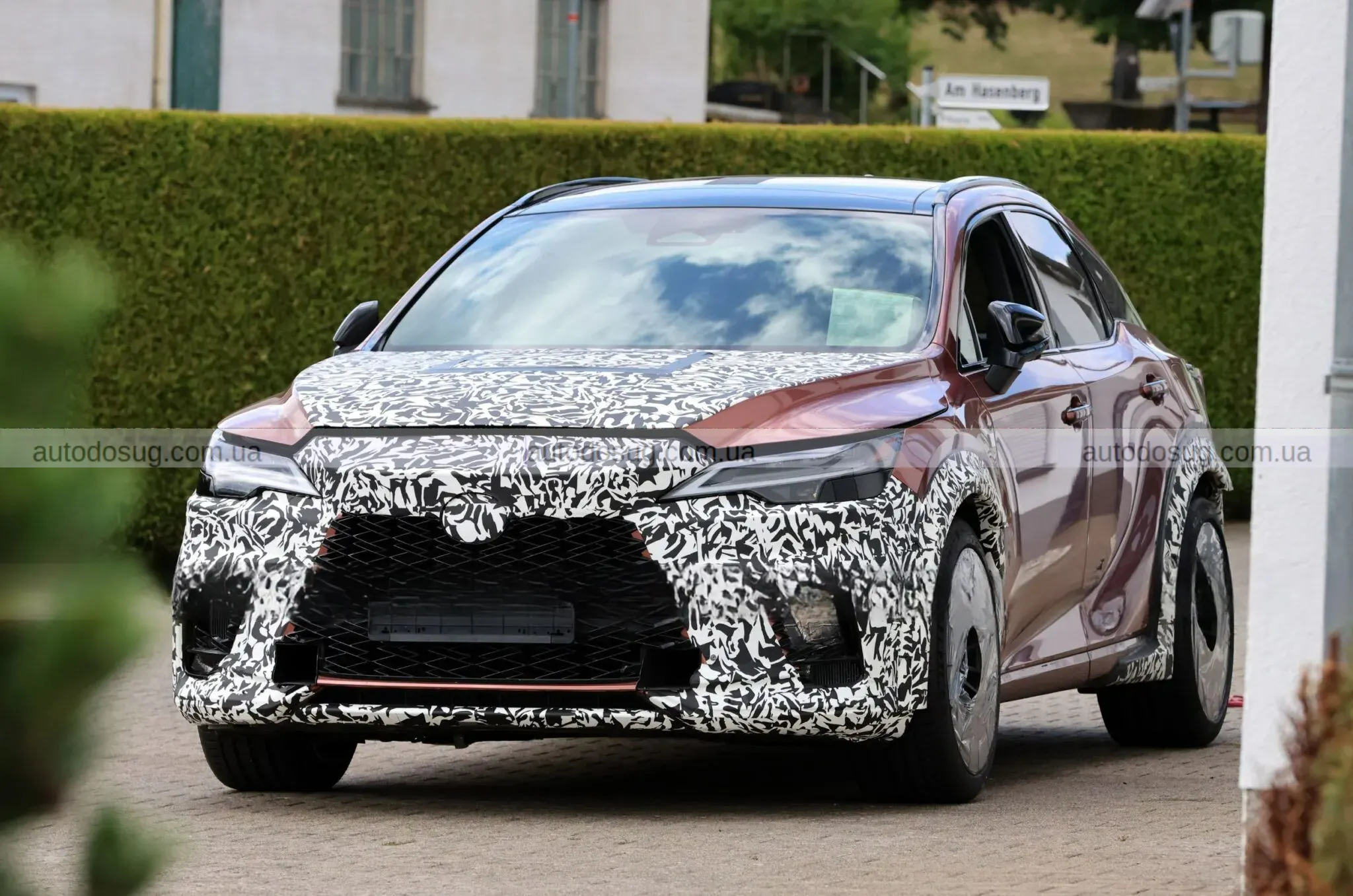 Lexus RX натякнув на версію Morizo RR на 600 к.с.