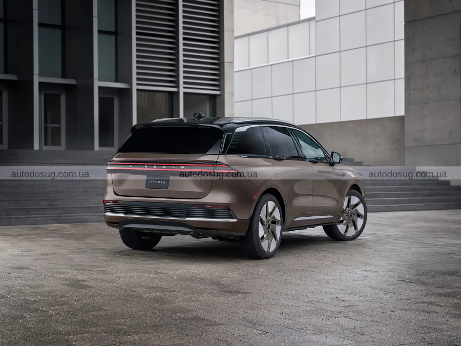 Lincoln освіжив Nautilus і змінив передок