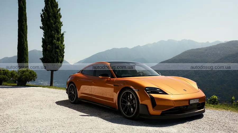 Майбутнє Taycan зависло, але Porsche не квапиться