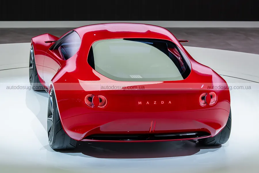 Mazda готує електричний MX-5 і не відпускає мрію