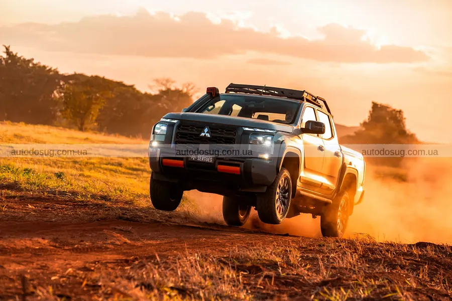Mitsubishi підготувала Triton Savana для бездоріжжя