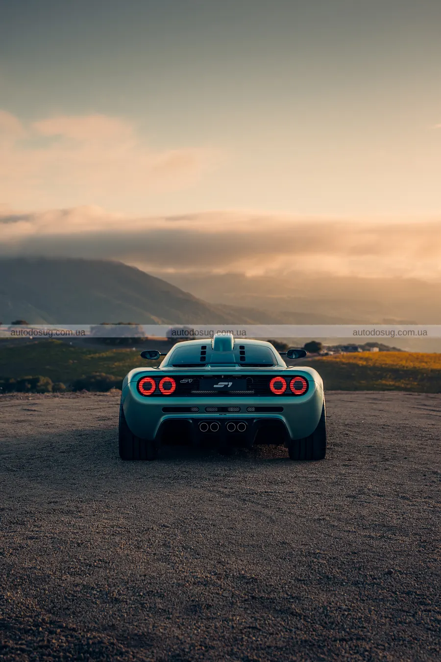 Новий Gordon Murray S1 зберіг «механіку» і V12