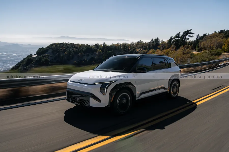 Новий Kia EV3 вийшов у США з ціною до $30 тисяч