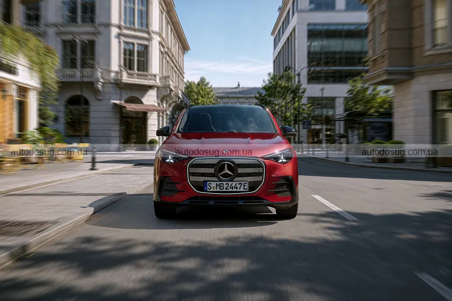 Новий Mercedes GLA підріс і отримав електроверсії
