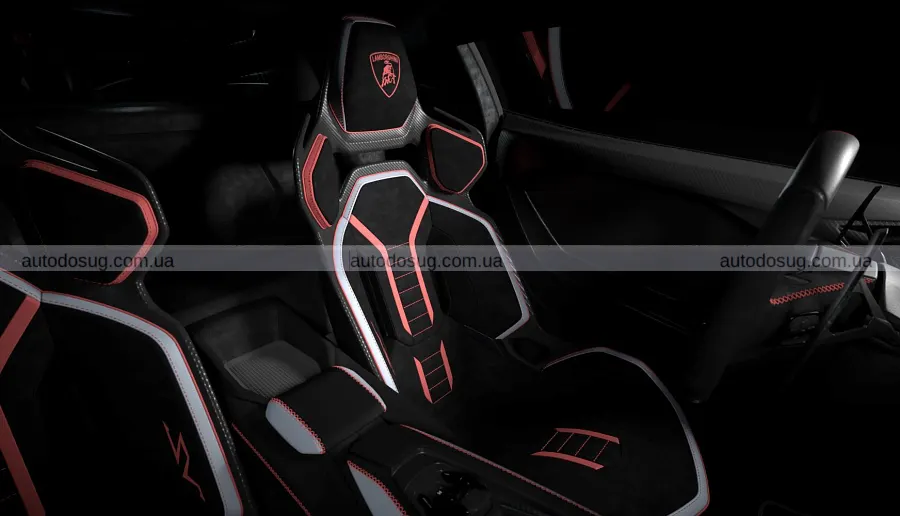 Новий Revuelto SV зробив Lamborghini ще швидшою