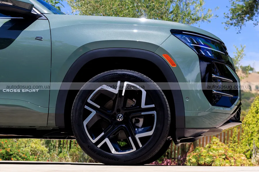 Новий VW Atlas Cross Sport лишився без важеля КПП