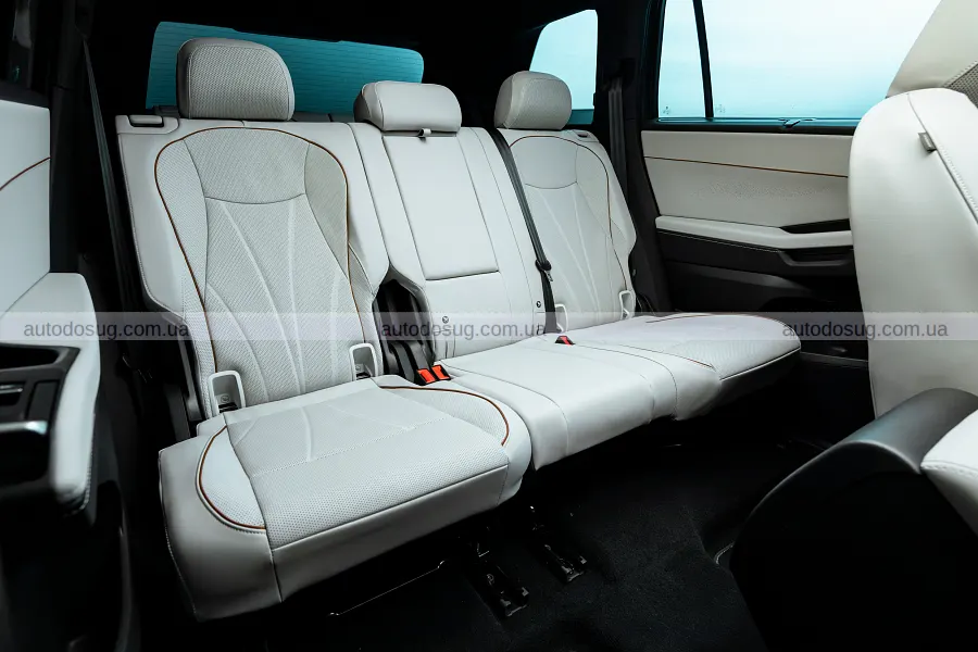 Оновлений Volkswagen Atlas Cross Sport покажуть 10 серпня