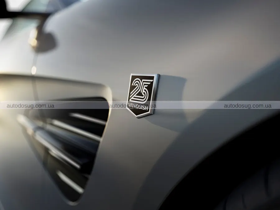 Особливі DB12 S повернули Aston Martin до Ле-Мана