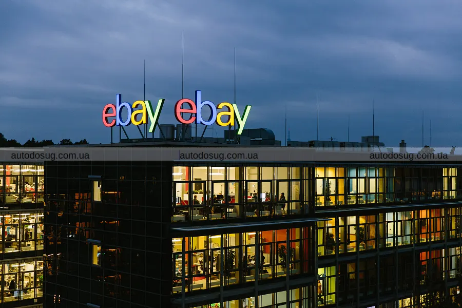 Після смертей eBay прибере з продажу подушки безпеки