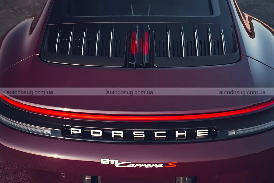 Porsche повернула механіку в 911 Carrera S
