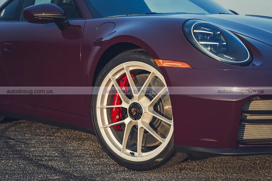 Porsche повернула механіку в 911 Carrera S