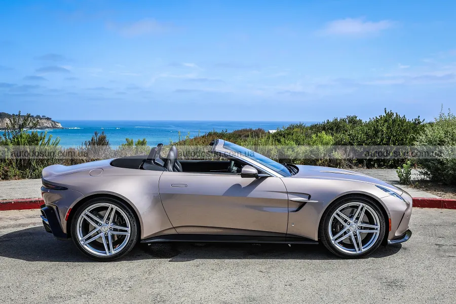 Рідкісні кольори повернулися на п’ять Aston Martin