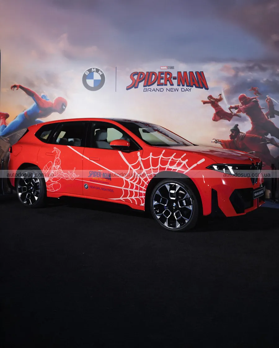 Spider-Man з’явився на екранах BMW і роздратував водіїв