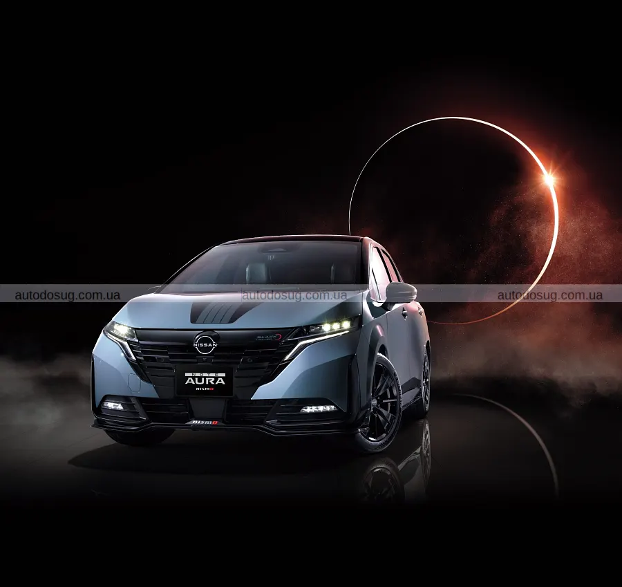 Темні версії освіжили Nissan Note і Note Aura