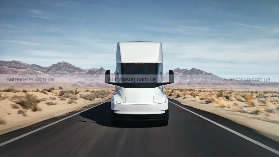 Tesla везе Semi до Європи вже у вересні