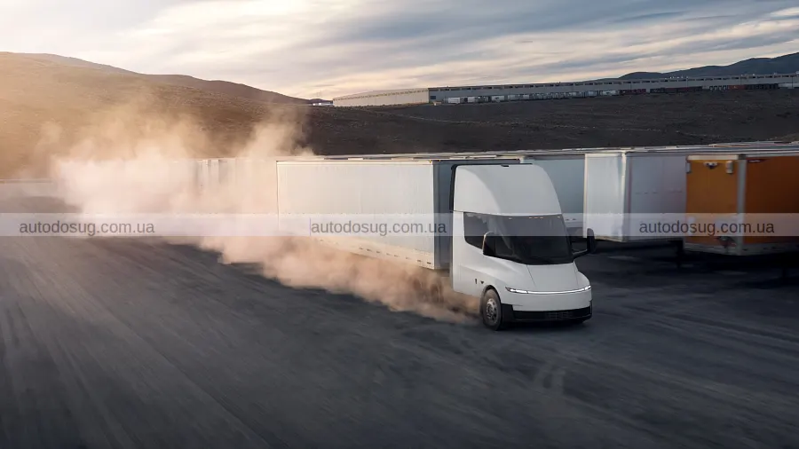 Tesla везе Semi до Європи вже у вересні
