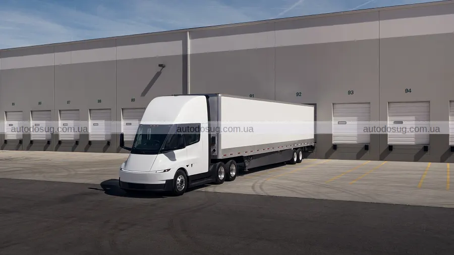 Tesla везе Semi до Європи вже у вересні
