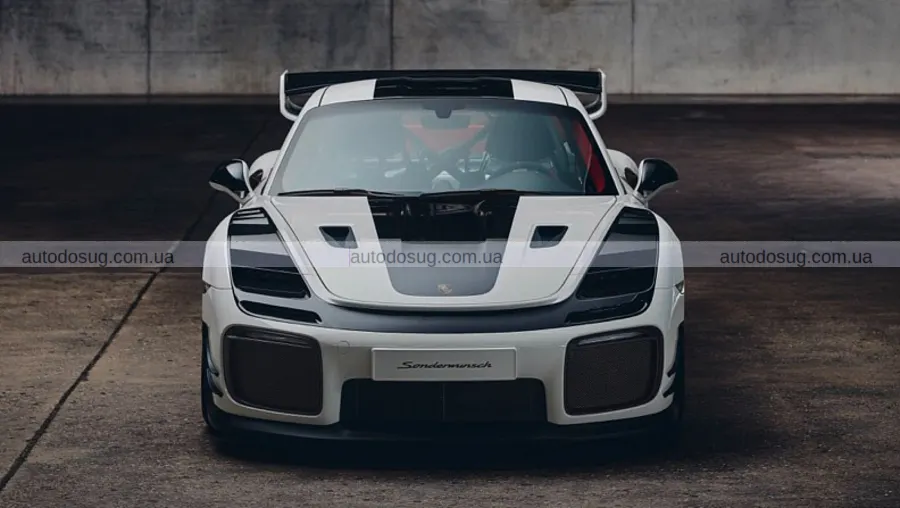 Унікальний Porsche 911 Flachbau RS виїхав на дороги