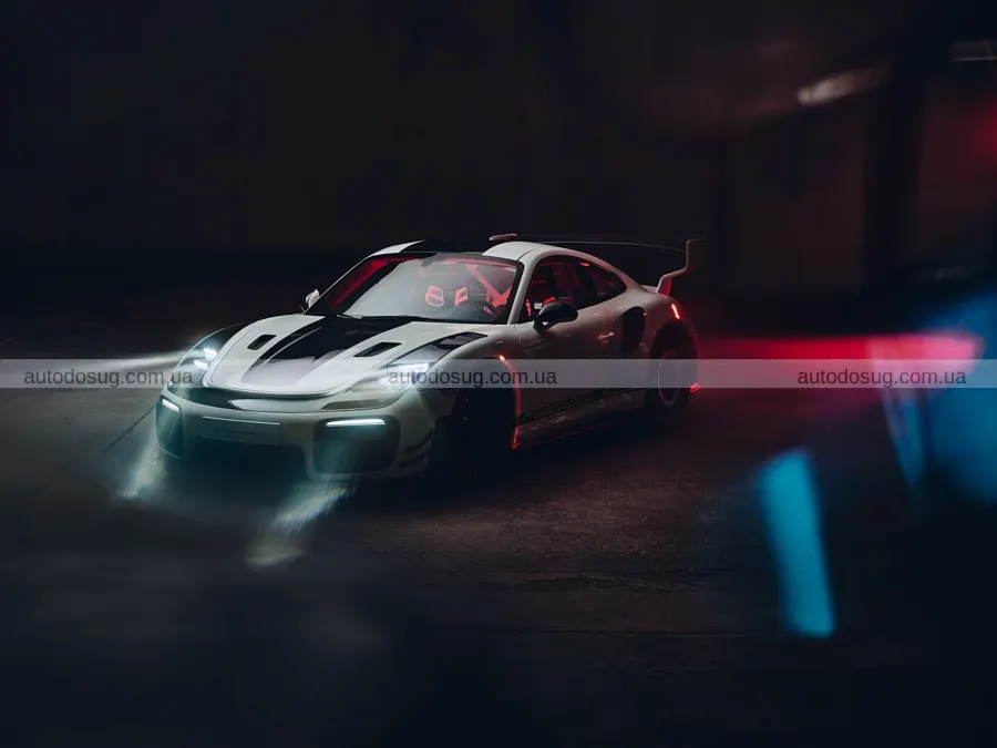 Унікальний Porsche 911 Flachbau RS виїхав на дороги