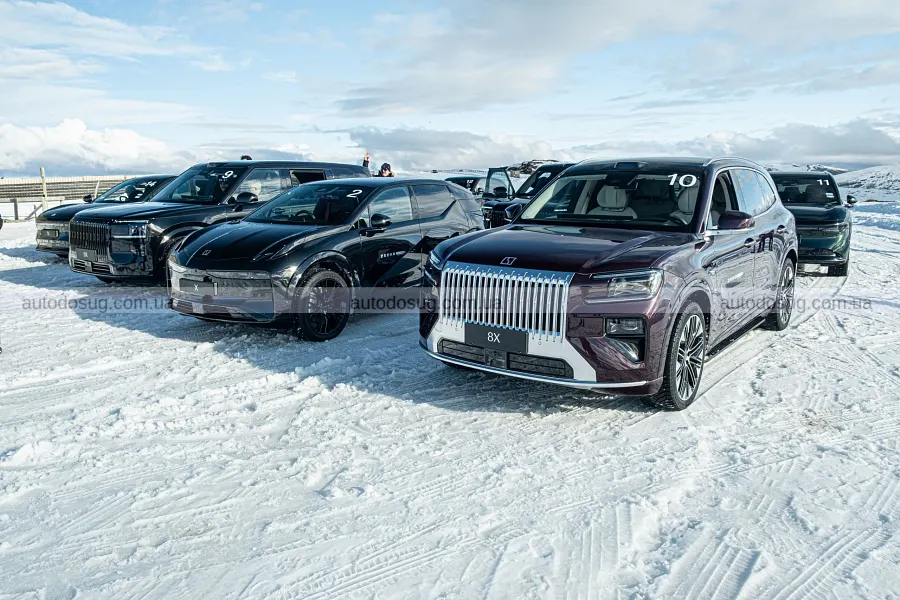 Zeekr вивів на лід нові SUV і справді здивував