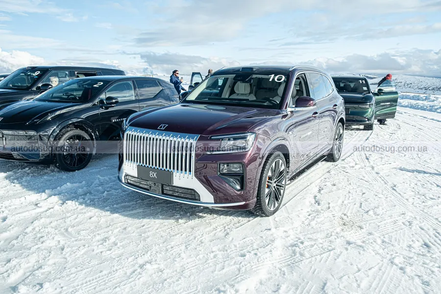 Zeekr вивів на лід нові SUV і справді здивував