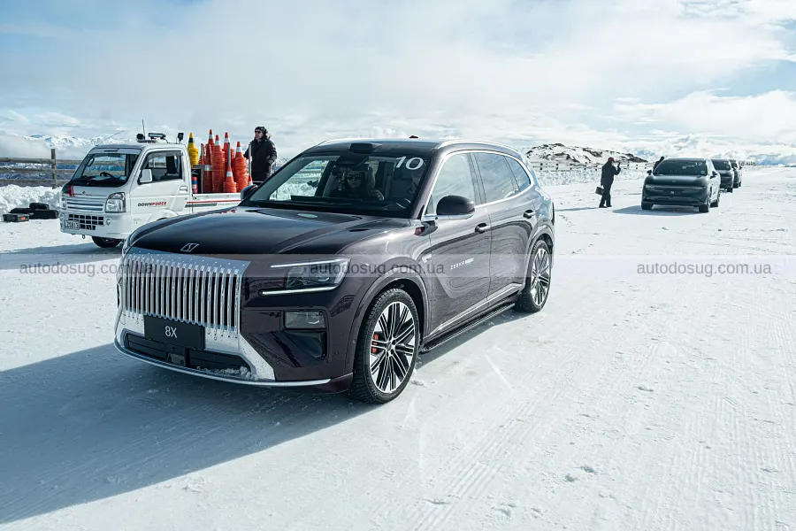 Zeekr вивів на лід нові SUV і справді здивував