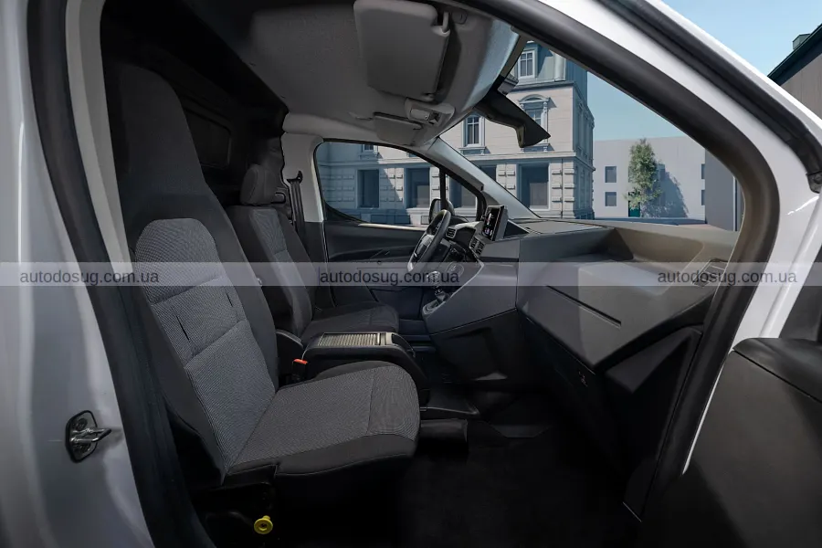 Базові Berlingo та Combo стали практичнішими