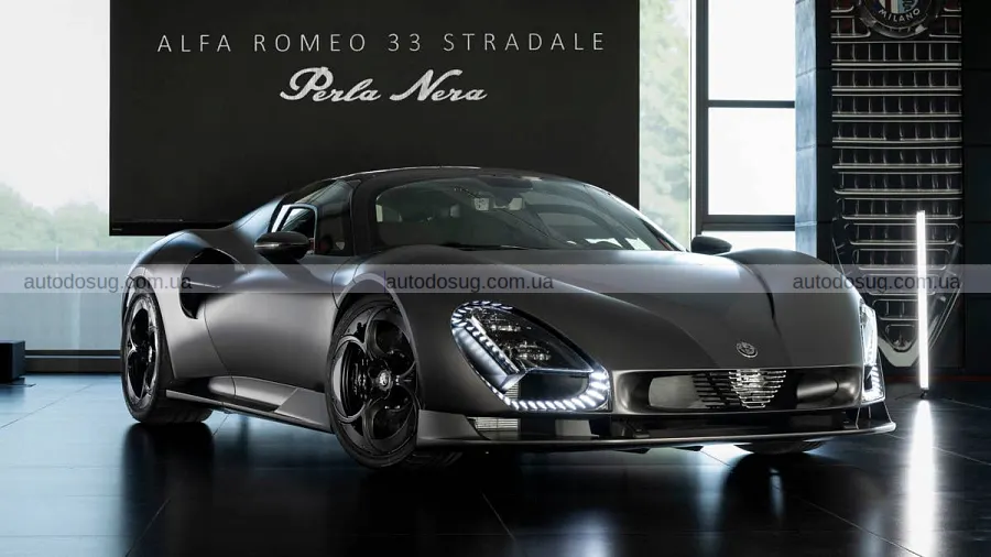 Чорний Alfa Romeo 33 Stradale показали в Арезе