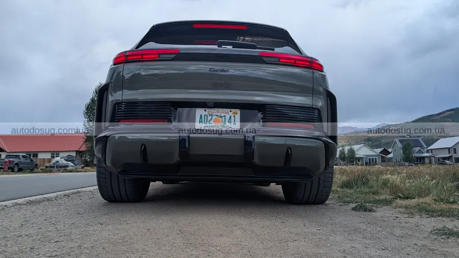 Електричний Cayenne вразив потужністю у 1139 к.с.