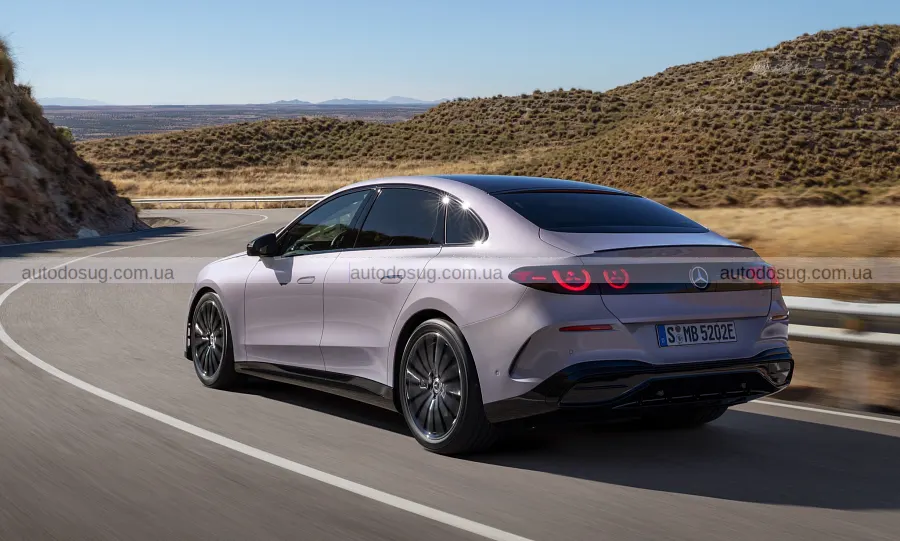 Електричний Mercedes C 300 зблизився з C 400