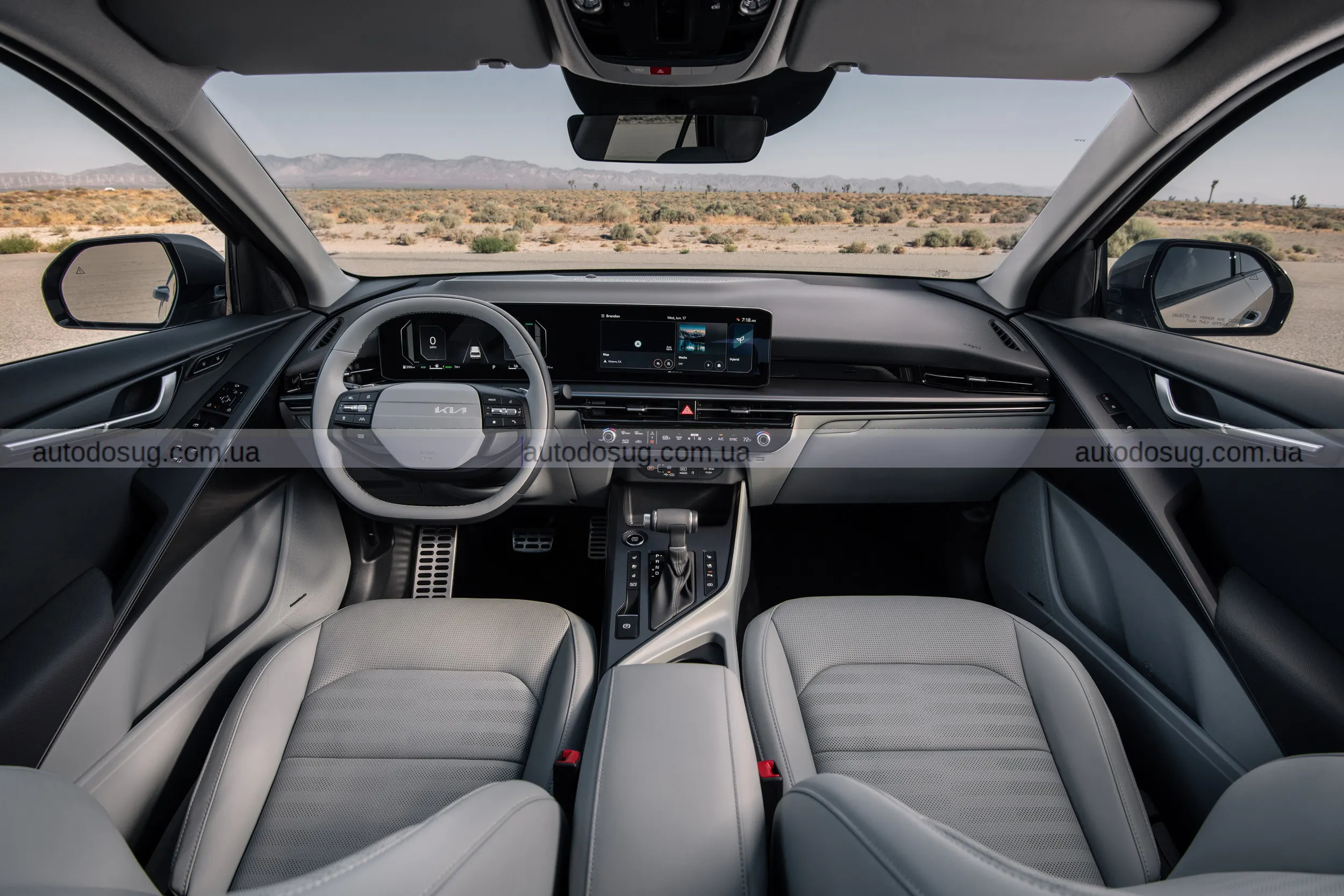 Kia Niro додав у ціні й став багатшим