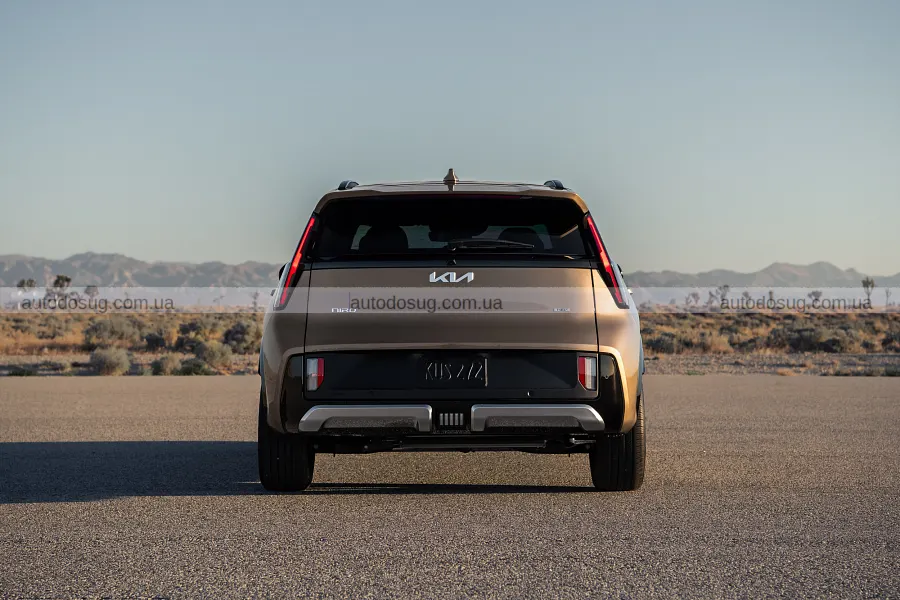 Kia Niro додав у ціні й став багатшим