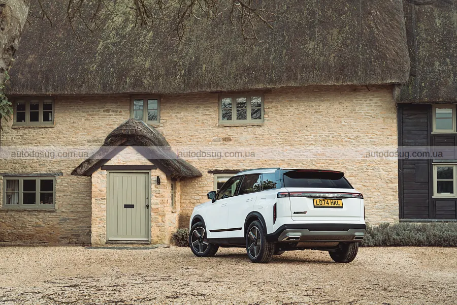 Копії з Китаю не збентежили Range Rover