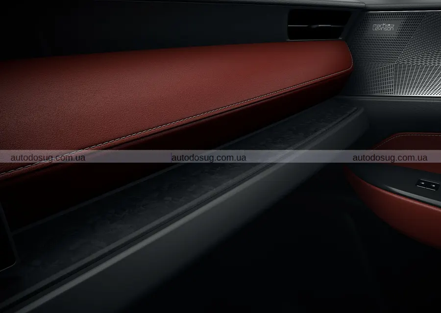 Lexus NX змінився помітніше, ніж чекали