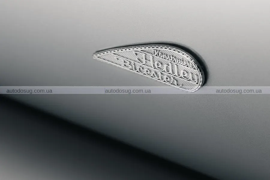 Маленький Porsche 550J оцінили у $93,800