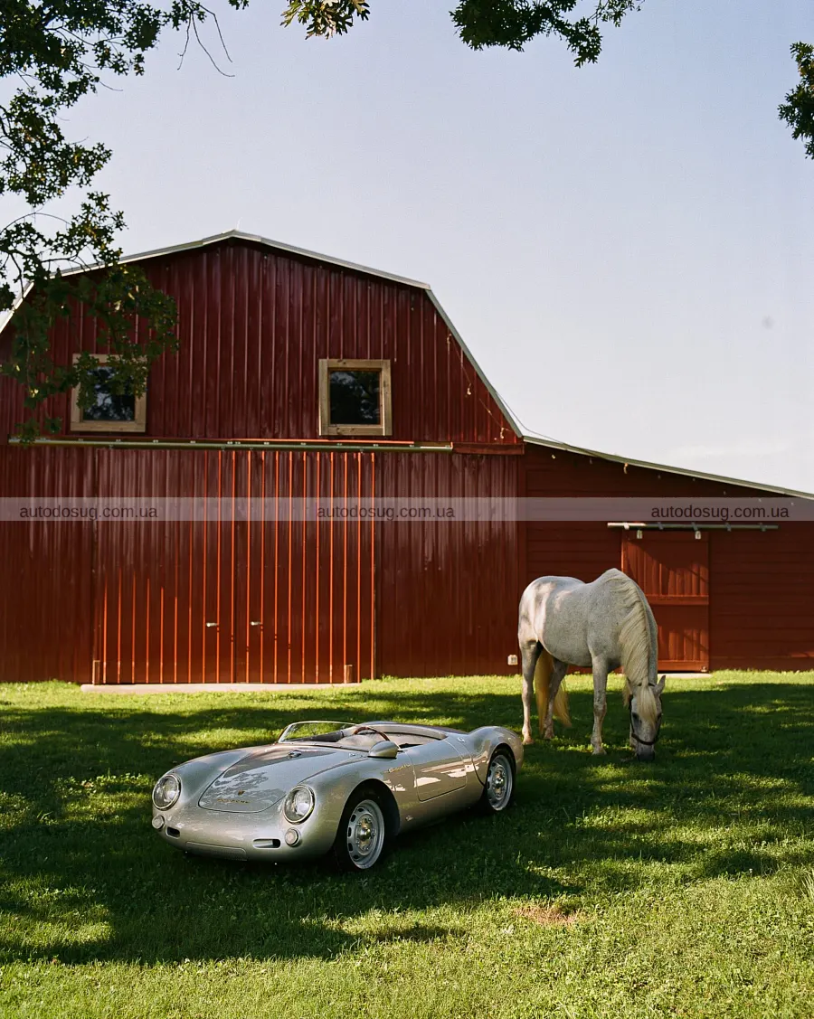 Маленький Porsche 550J оцінили у $93,800