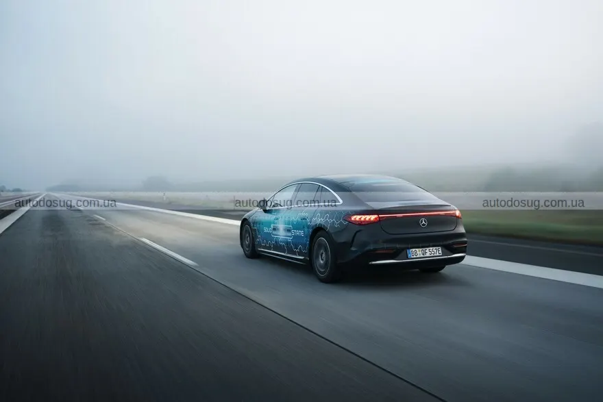 Mercedes наблизився до нових твердотільних батарей