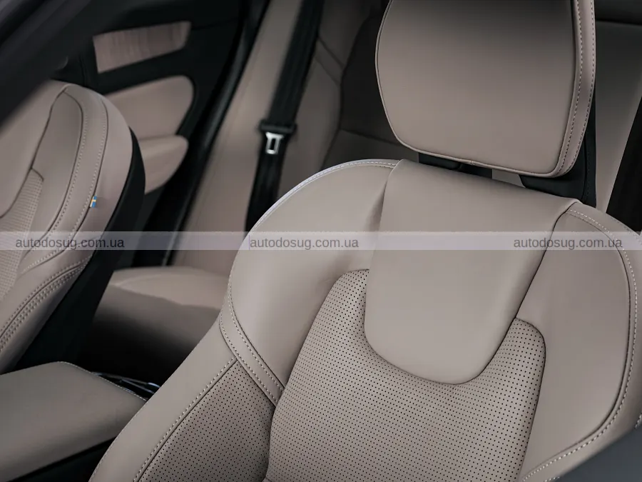Нові PHEV Volvo проїжджають до 200 км