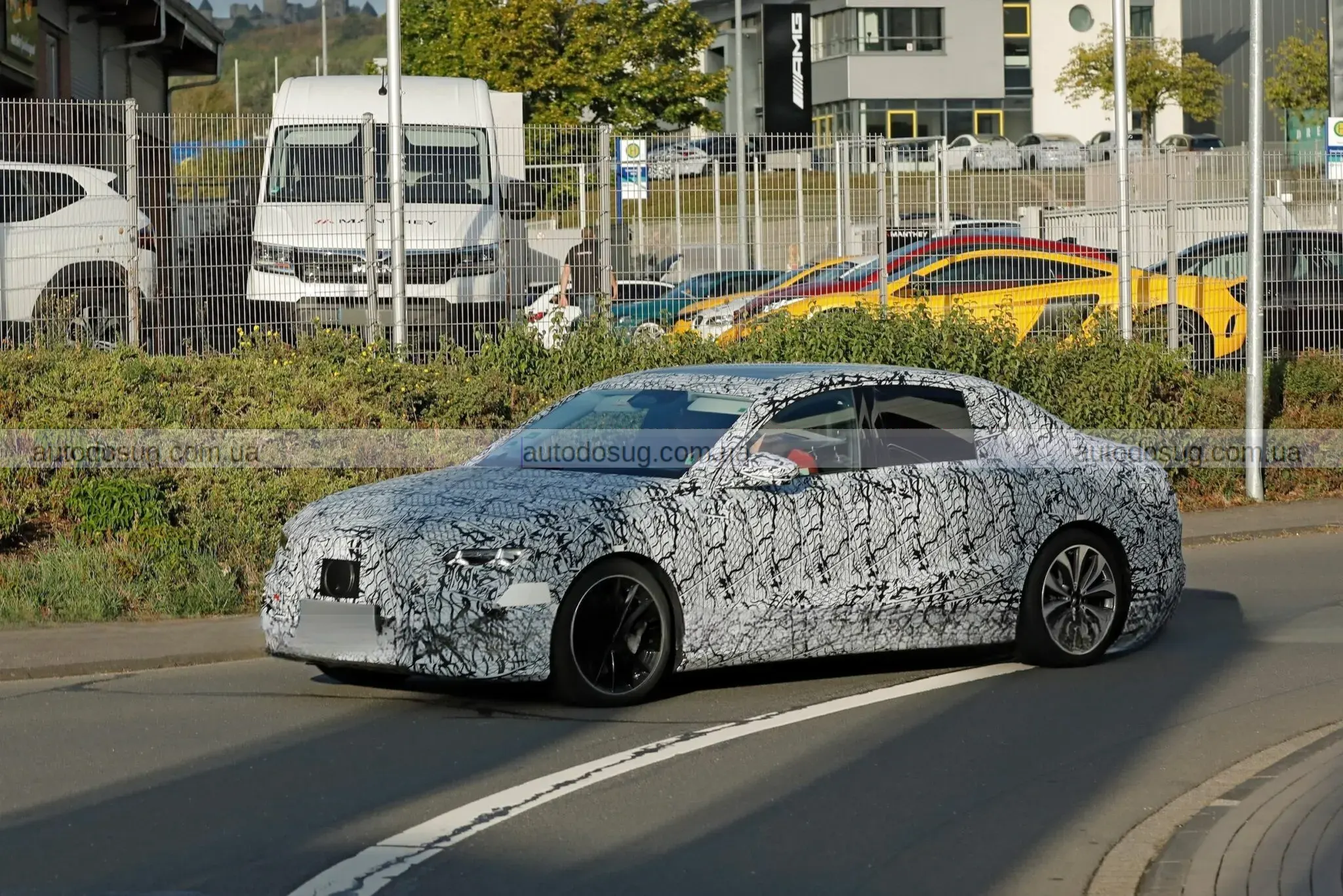 Новий електричний E-Class змінює курс Mercedes