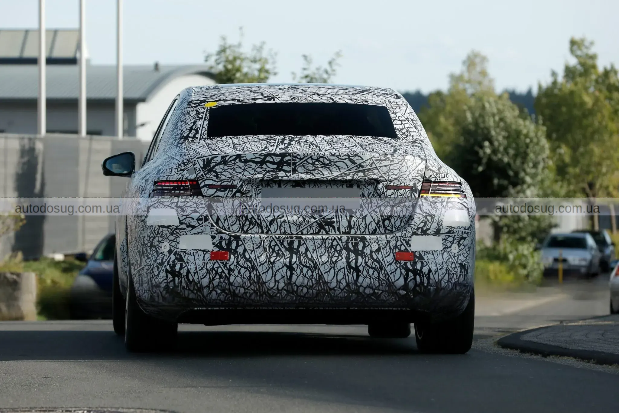 Новий електричний E-Class змінює курс Mercedes