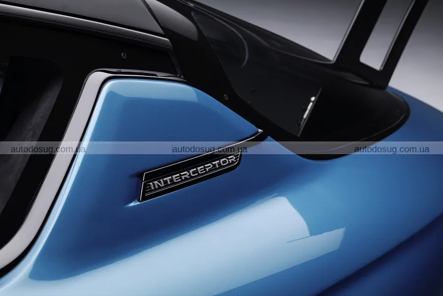 Новий Jensen Interceptor отримав 960-сильний V8