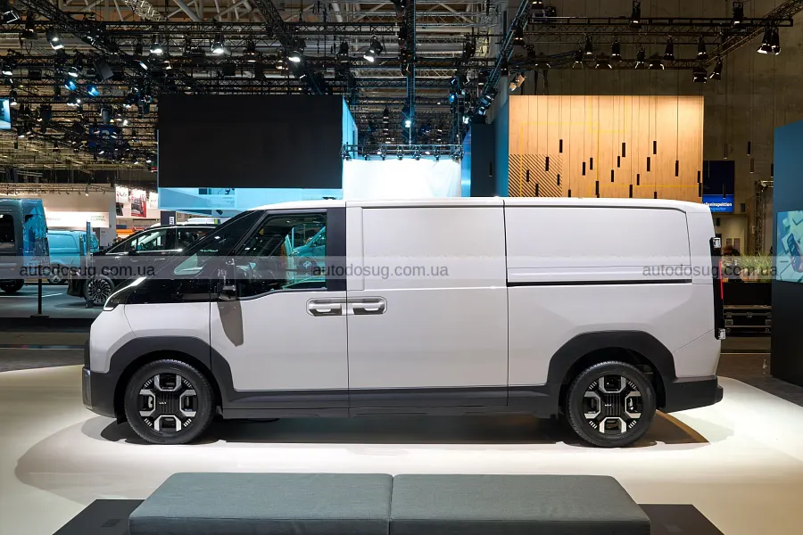 Новий Kia PV7 привіз більший кузов і 800 вольт
